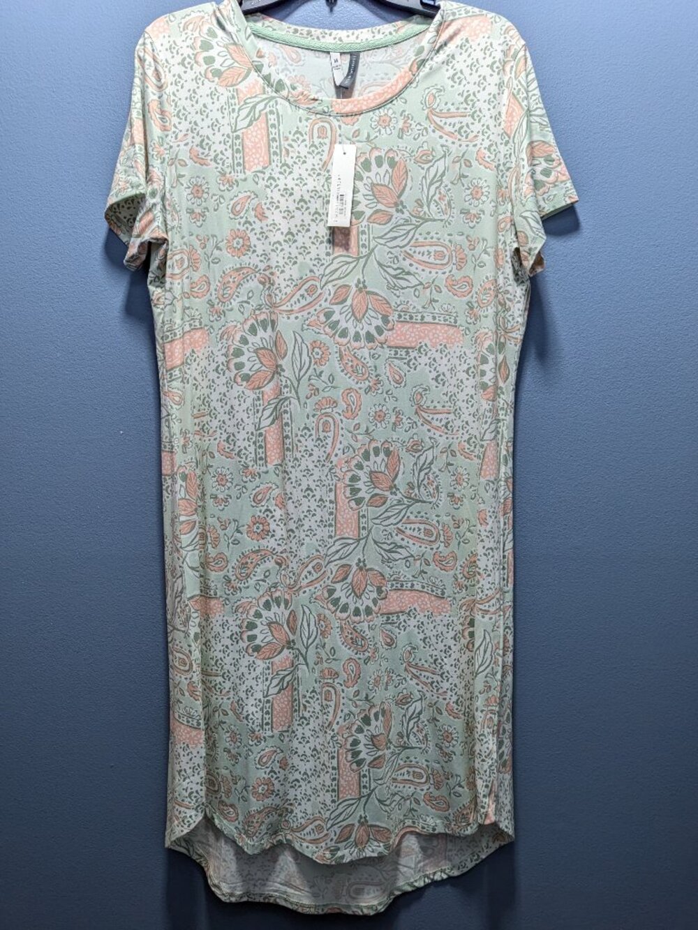 Jaclyn Intimates Paisley Nightgown Medium NWT